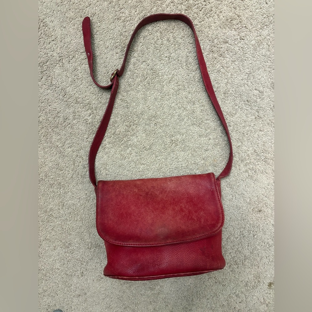 Vintage Coach Sonoma Flap Bag 4903 Red Pebbled Leather Crossbody Purse USA
